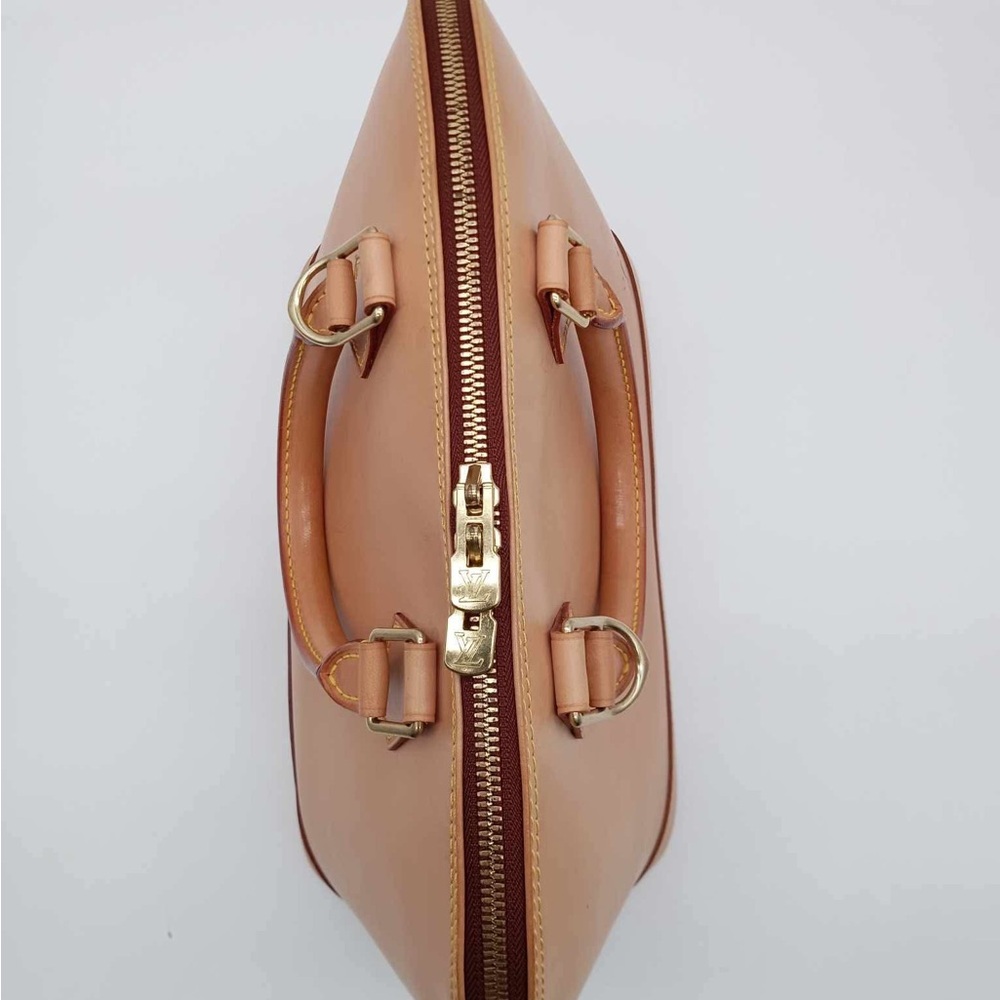 Louis Vuitton Tan Leather Women's Bag - Picture 10 of 15